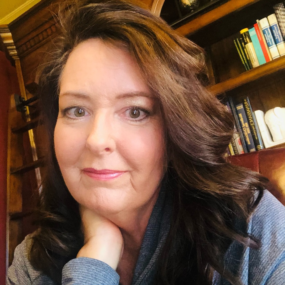 Meet your Posher, Laura